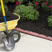 415 pro hardware garden mulch